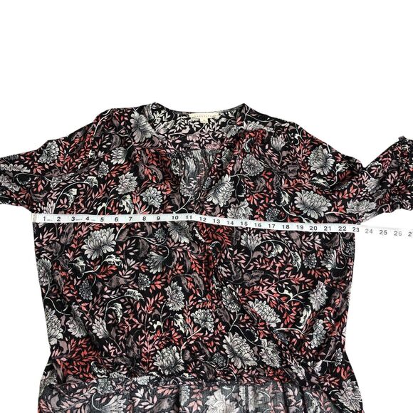 Love Stitch Top Women M Black Floral Metallic Wrap Cross Over Bell Sleeve Boho - Picture 16 of 16